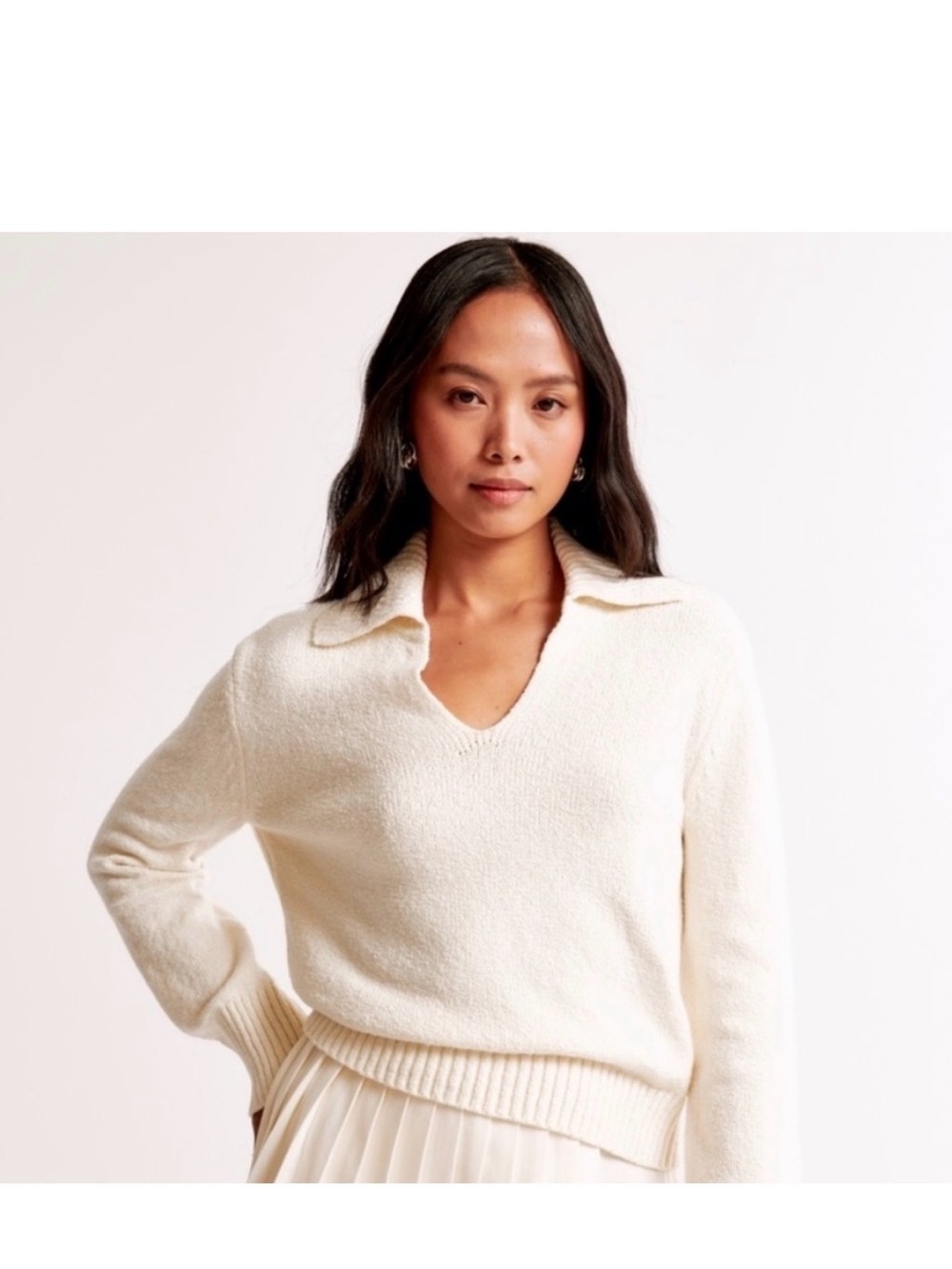 abercrombie cream cropped sweater